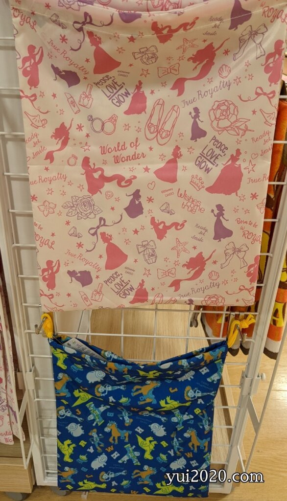 ダイソー　きんちゃくバッグ