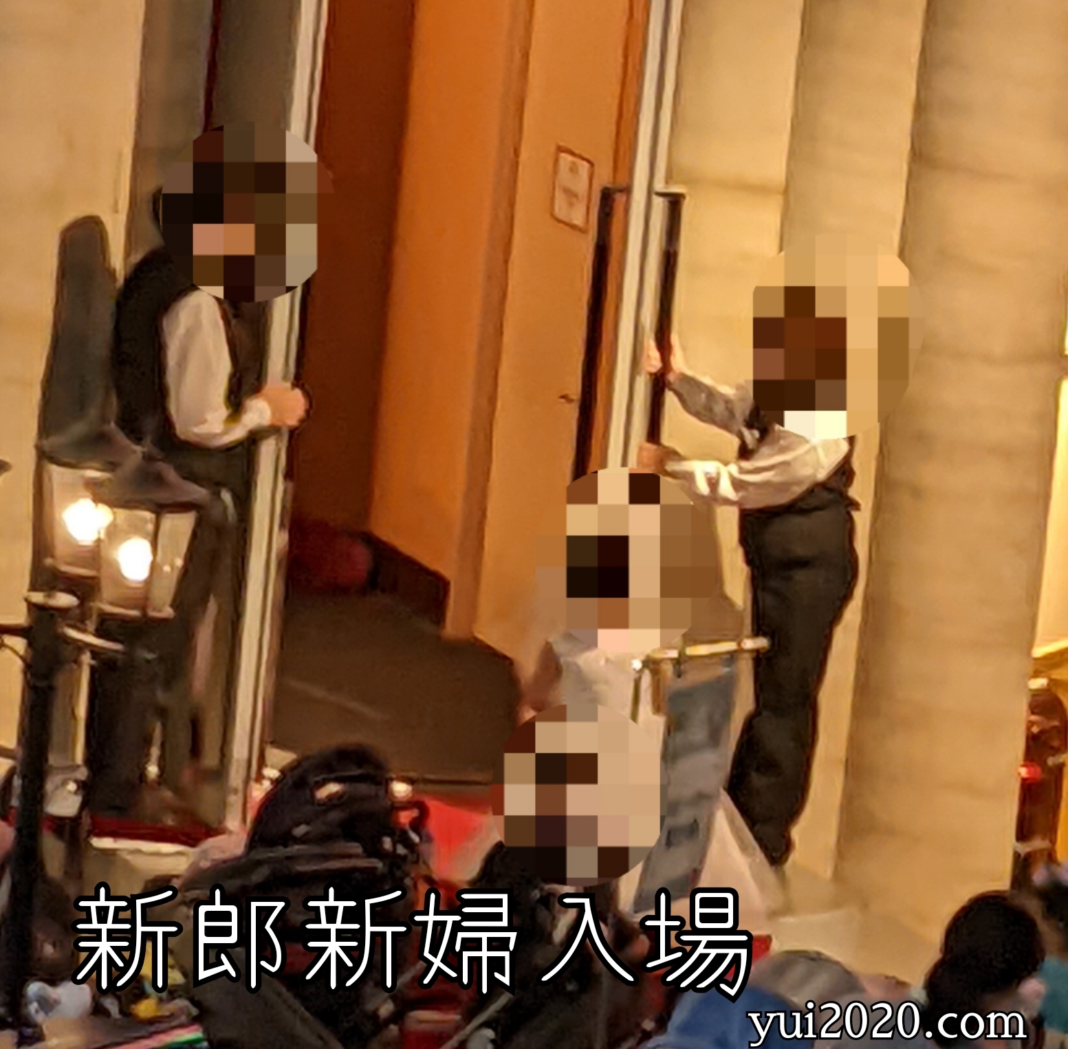貴重な新郎新婦登場のワンシーン