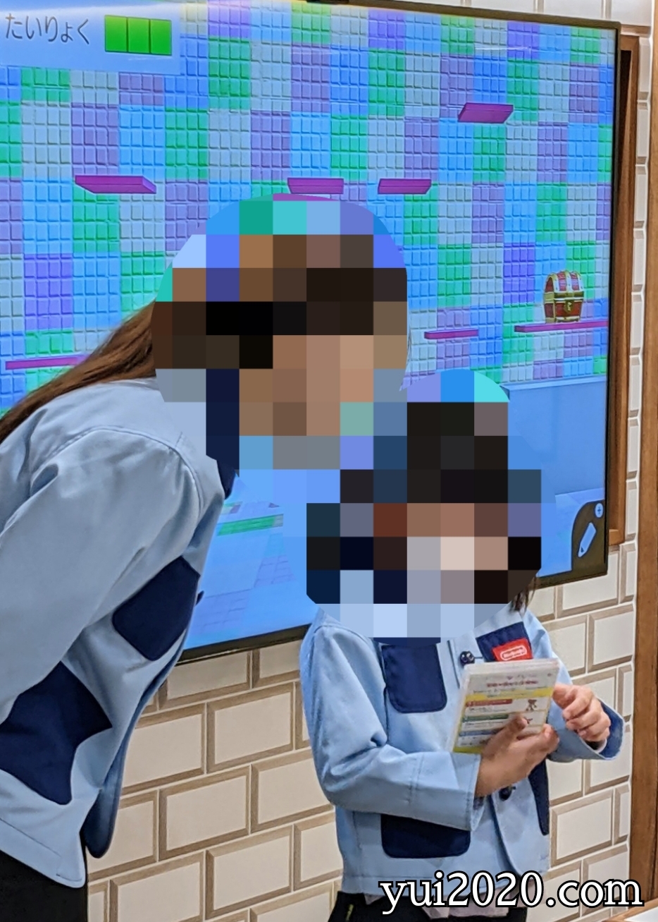 自分が作ったゲームをプレゼン中