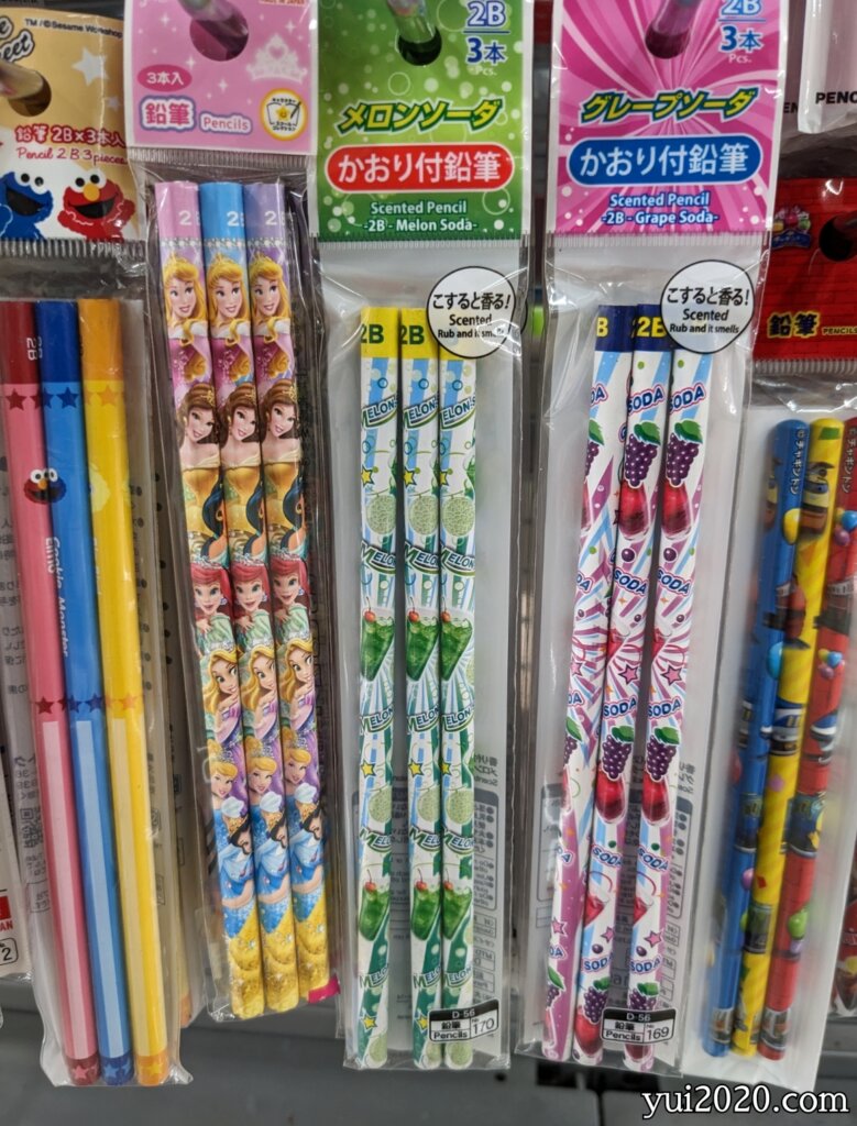 ダイソー　かおり付鉛筆