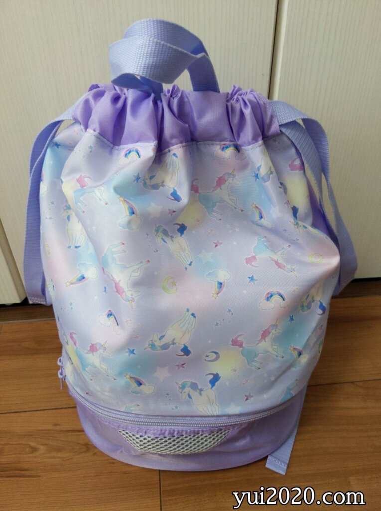 小学生向けに買い替えた2層式プールバッグ