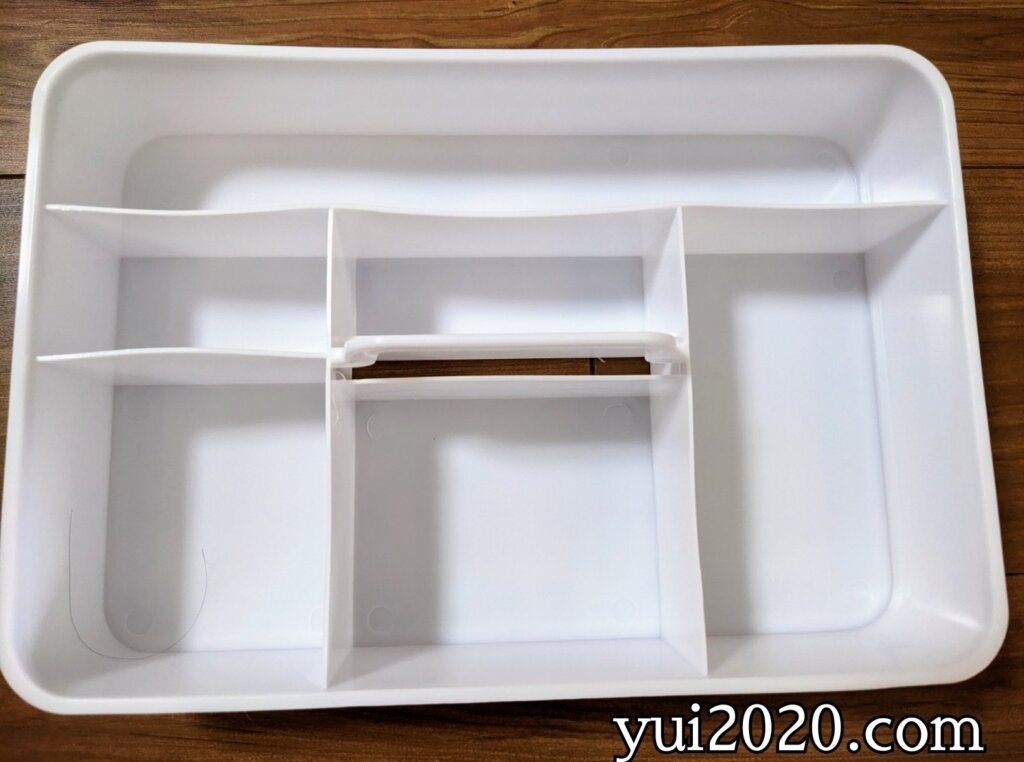 ダイソー　整理トレー